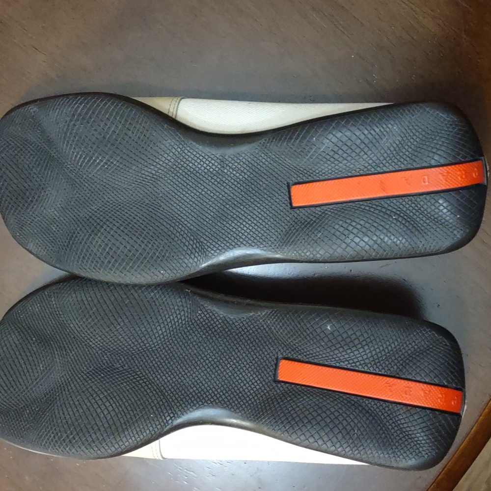 Prada Shoes - Picture 5 of 5
